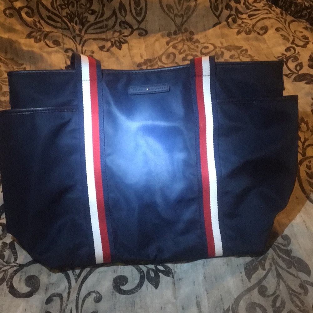 Tommy Hilfiger Tote